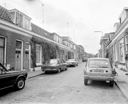54111 Gezicht in de Bolstraat te Utrecht met de huizen nrs. 89-lager, uit het zuidoosten.